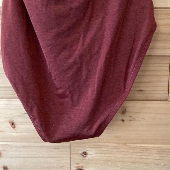 Athleta Size XSmall Aqualuxe Wide Strap Square Neck One Piece Swimsuit - Picture 7 of 12